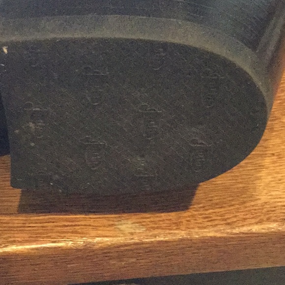 Justin Ostrich Skin - Picture 3 of 5